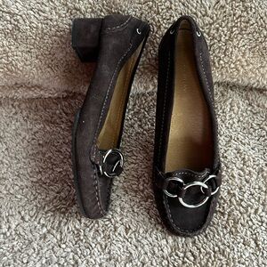 Antonio Melani brown suede loafers